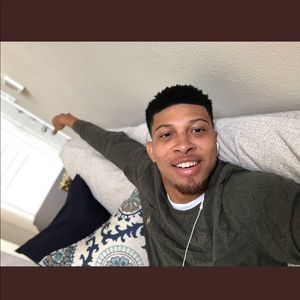 Meet your Posher, Darius